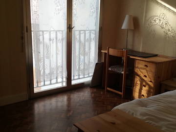 Roomlala | Versailles RD Furnished Room With Private Bathroom & WC