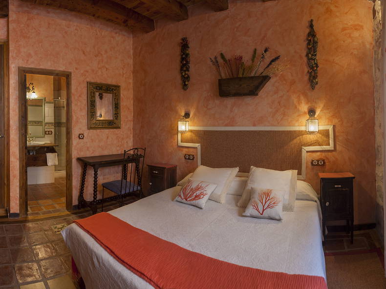 Entire Home Valladolid 34872-1