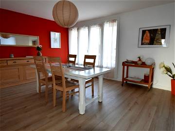 Roomlala | Very Nice Apartment Renovated St Remi.6 People