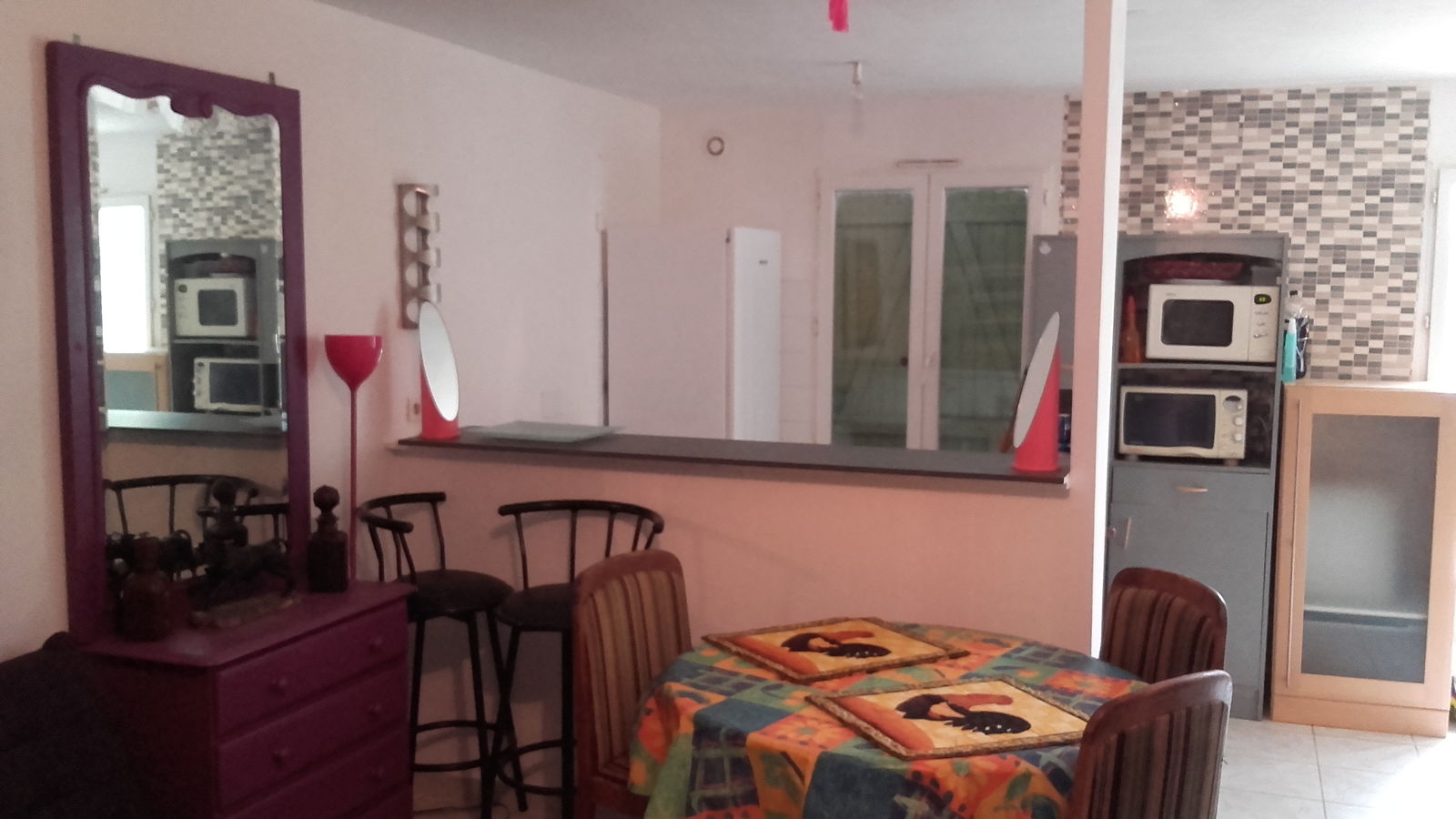 Independent Studio Jonquières-Saint-Vincent 131759