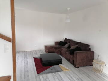 Logement Entier Villefontaine 244735-4