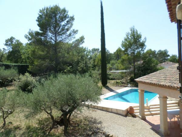 Independent Studio Carcès 185540