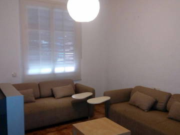 Roomlala | Very spacious and central apartment