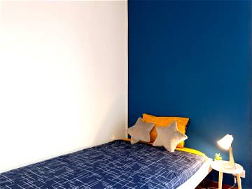 Roomlala | Via Cicognara 2 - Chambre 3 - Chambre Privée Avec Balcon