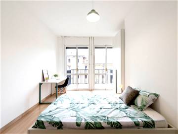 Roomlala | Via Cicognara 2 - Room 1 - Private Room With Balcony