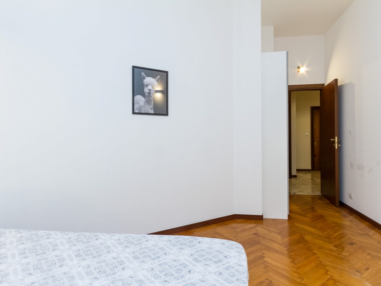 Room In The House Milano 234407-4