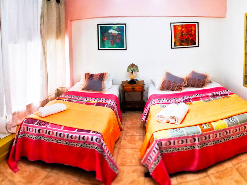 Toda La Casa La Habana 195184-2