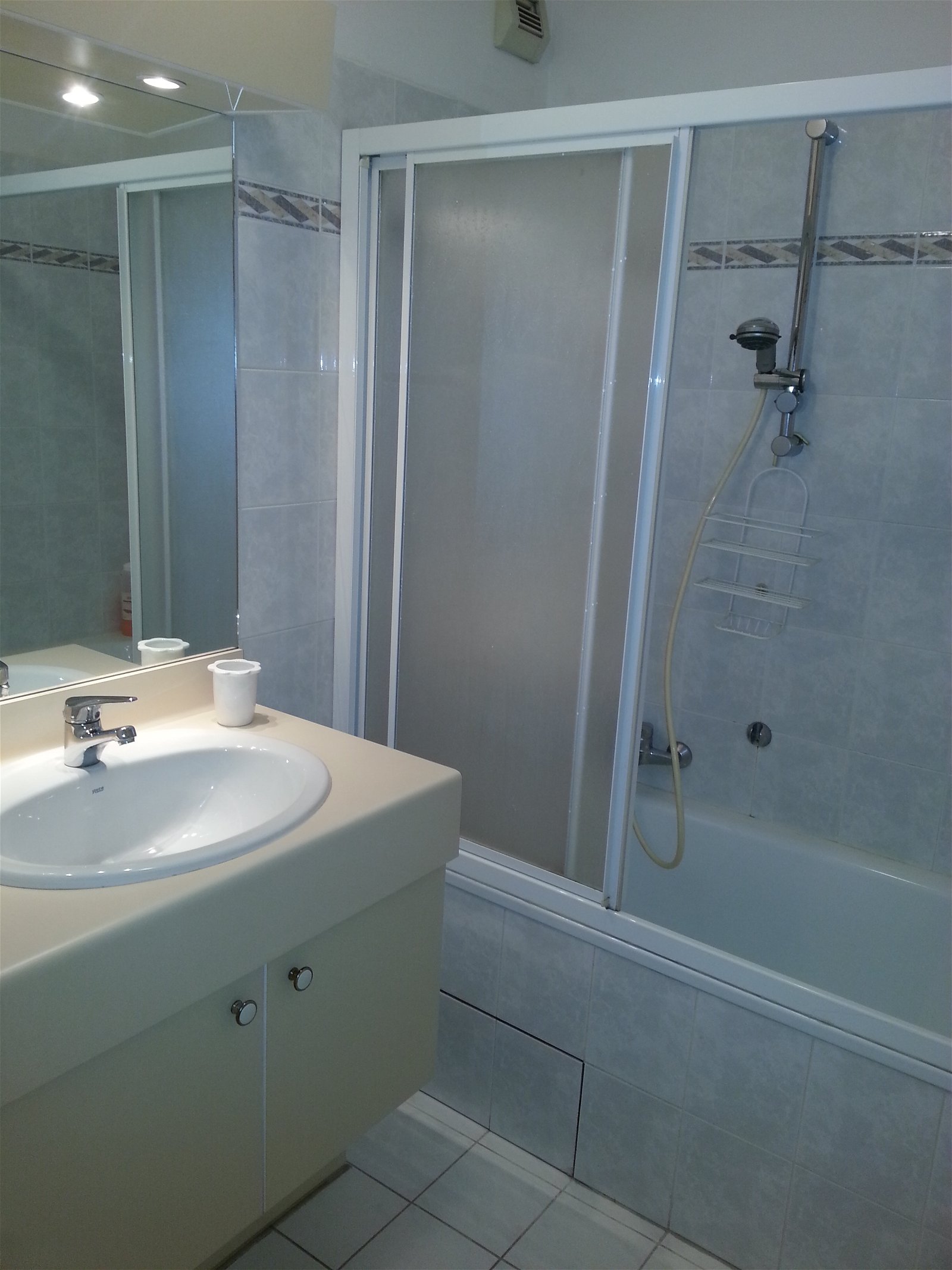 Studio Indépendant Nice 241095