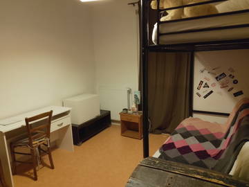 Chambre À Louer Saint-Germain-Du-Puy 481139