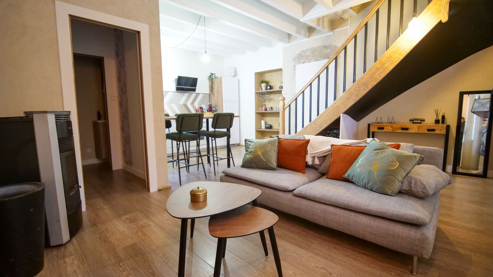Itsenäinen Studio Saint-Romain-de-Jalionas 447261