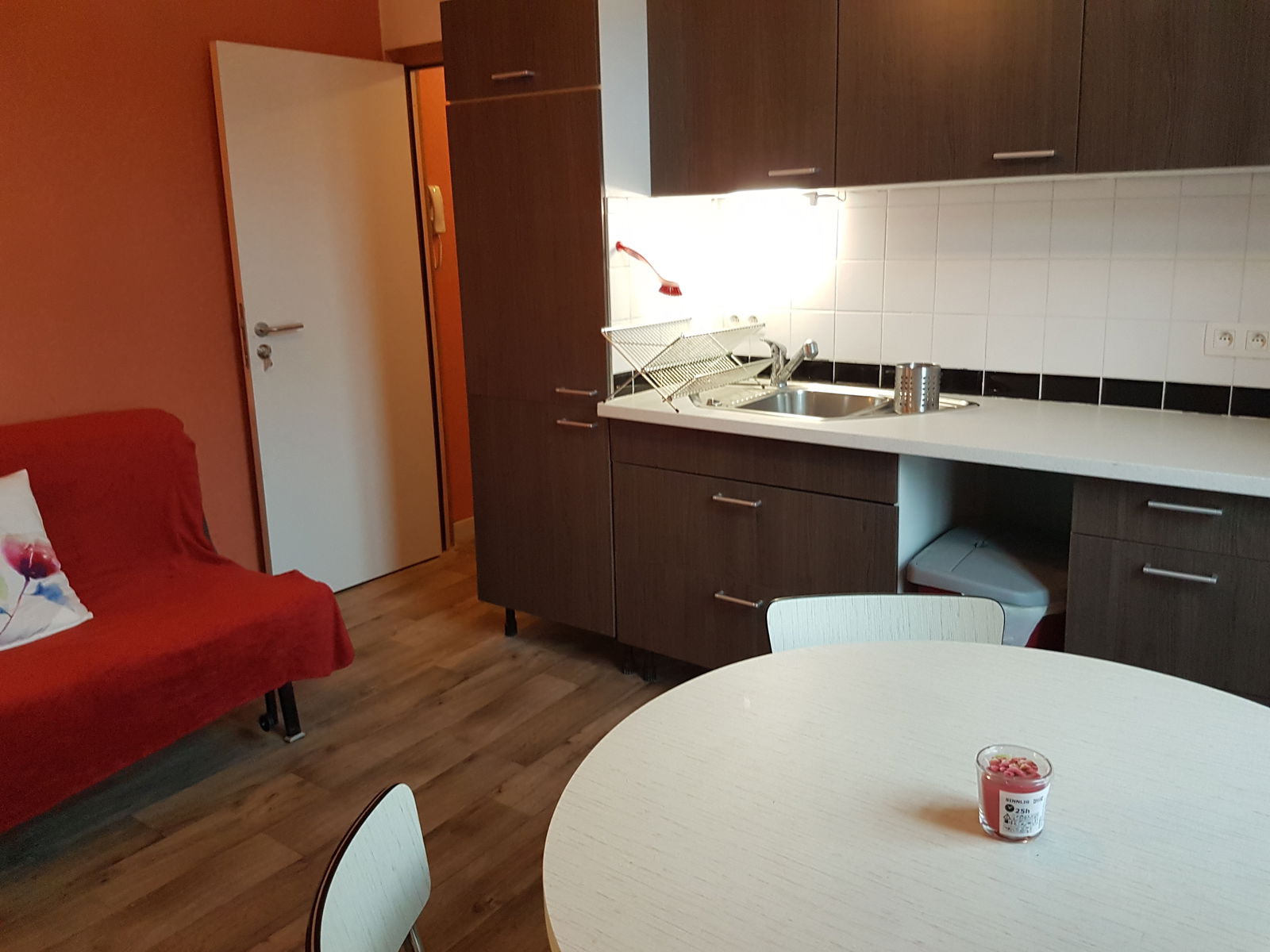 Itsenäinen Studio Mons 212538