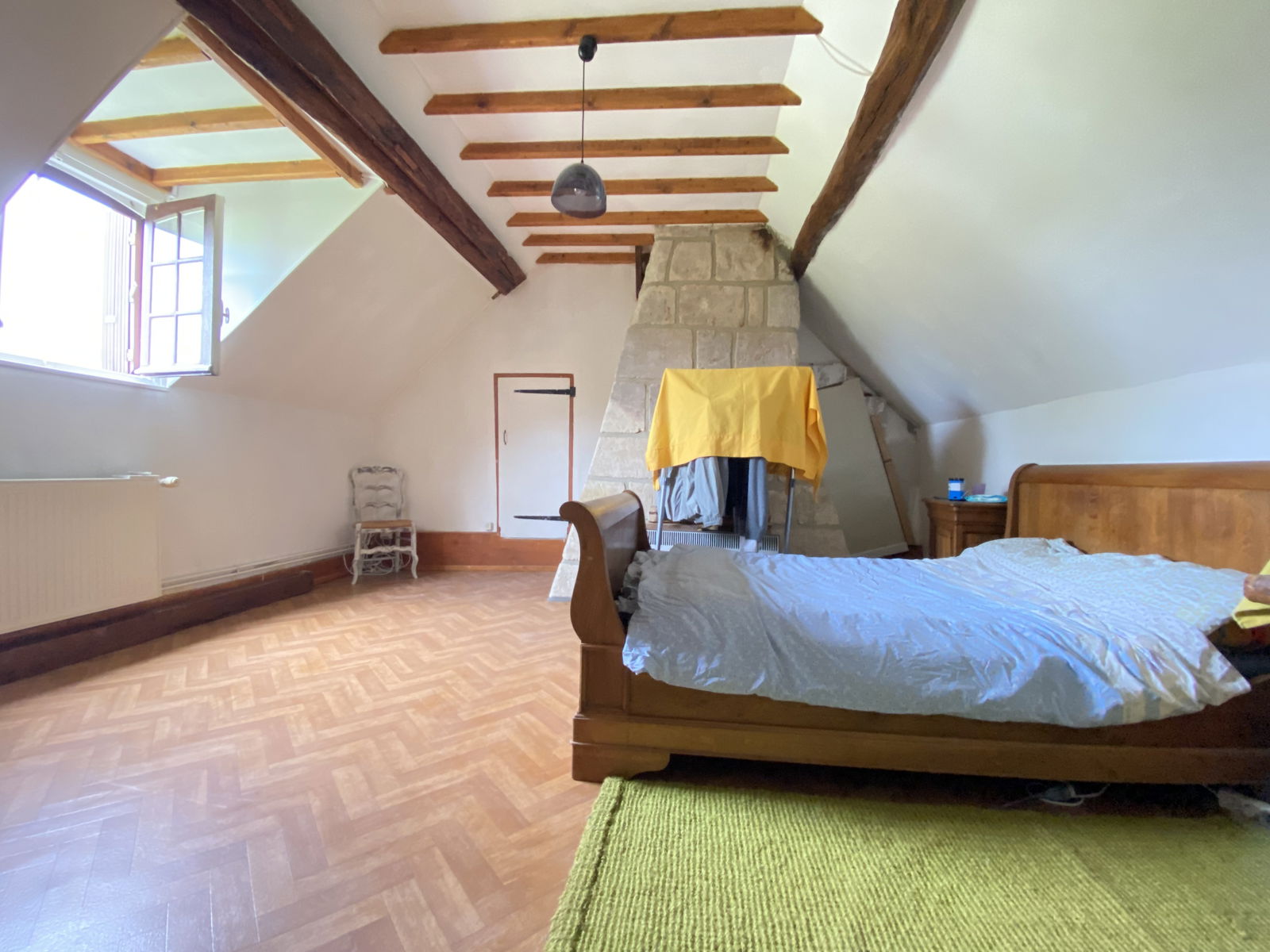 Unabhängiges Studio Gacé 257258