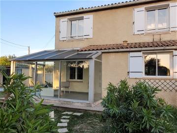 Roomlala | Villa 5 personnes à 10 mn de Nimes , 30 mn de la mer