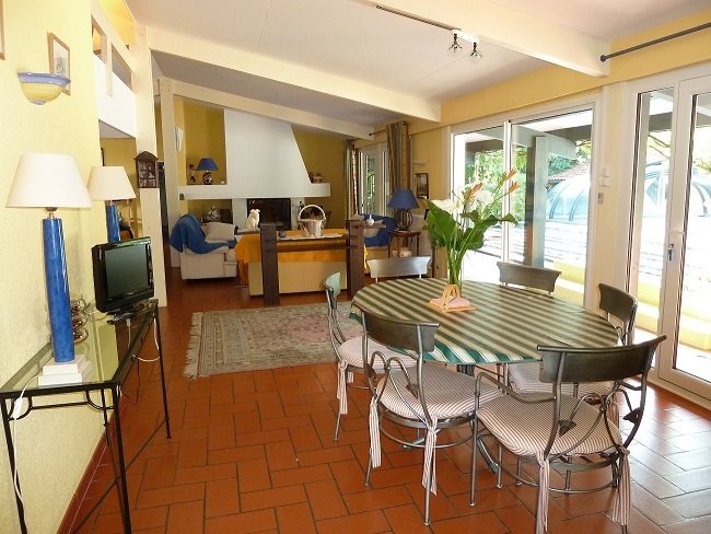 Oberoende Studio Orist 96892