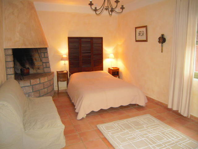 Homestay Vestric-et-Candiac 60088