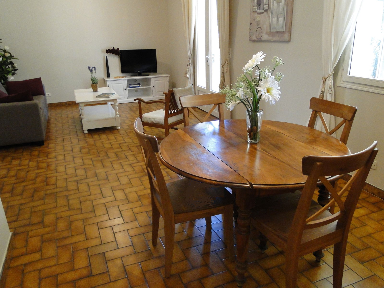 Onafhankelijke Studio Lorgues 79363