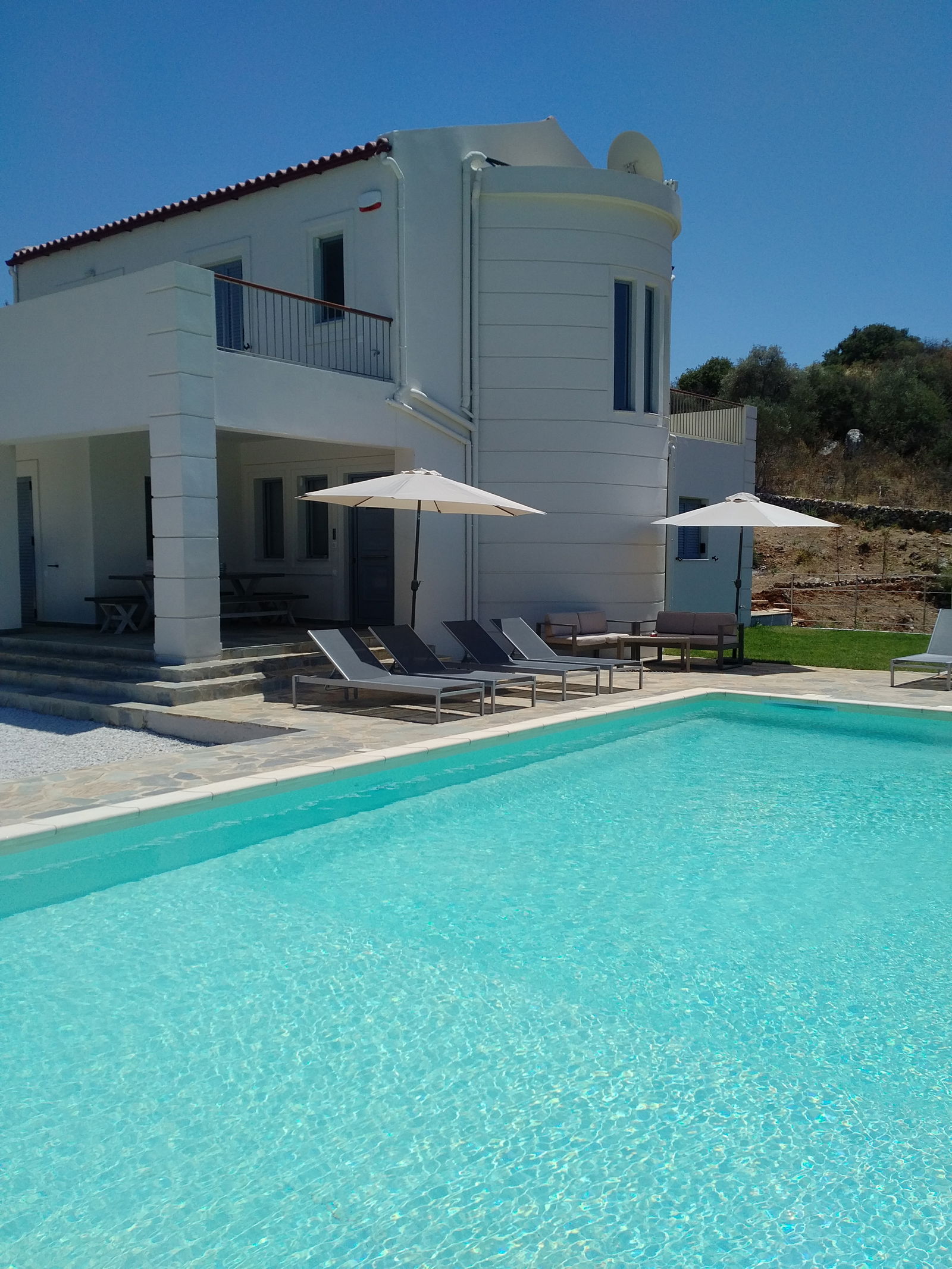 Independent Studio Litsarda 158255