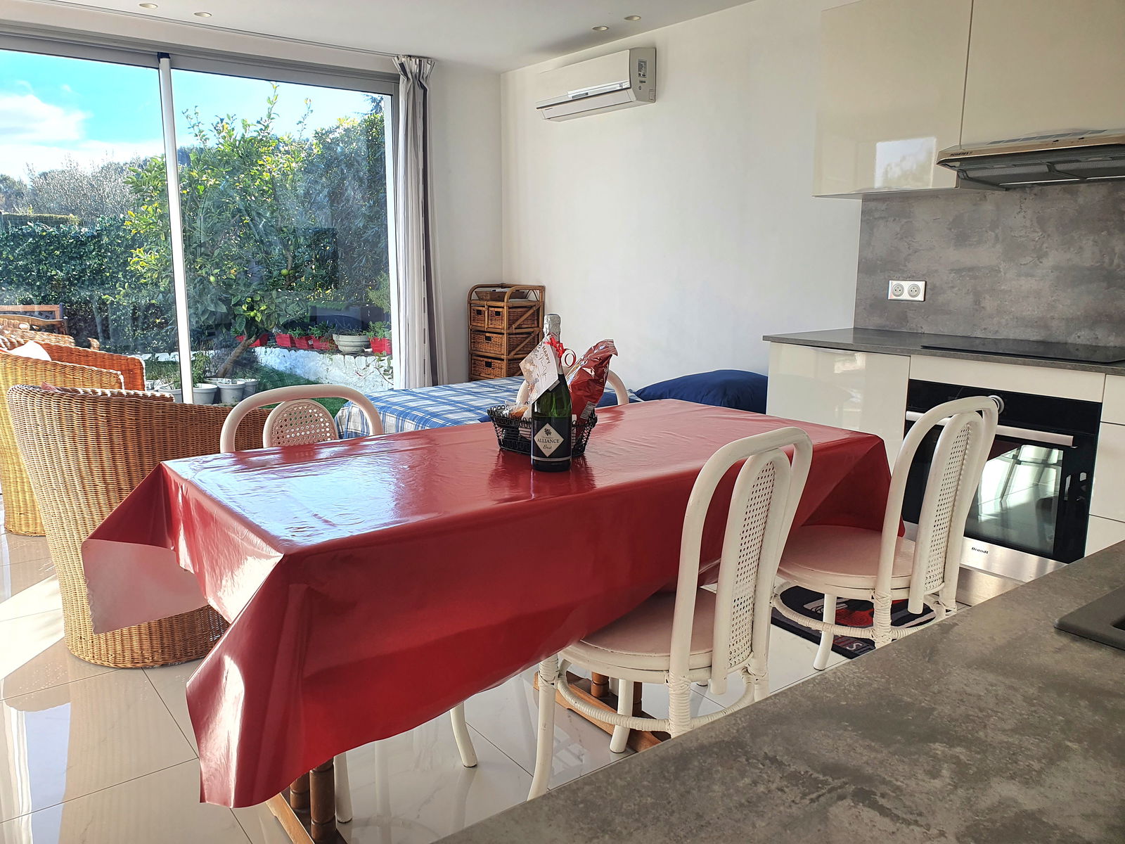 Estudio Independiente Vallauris 209755