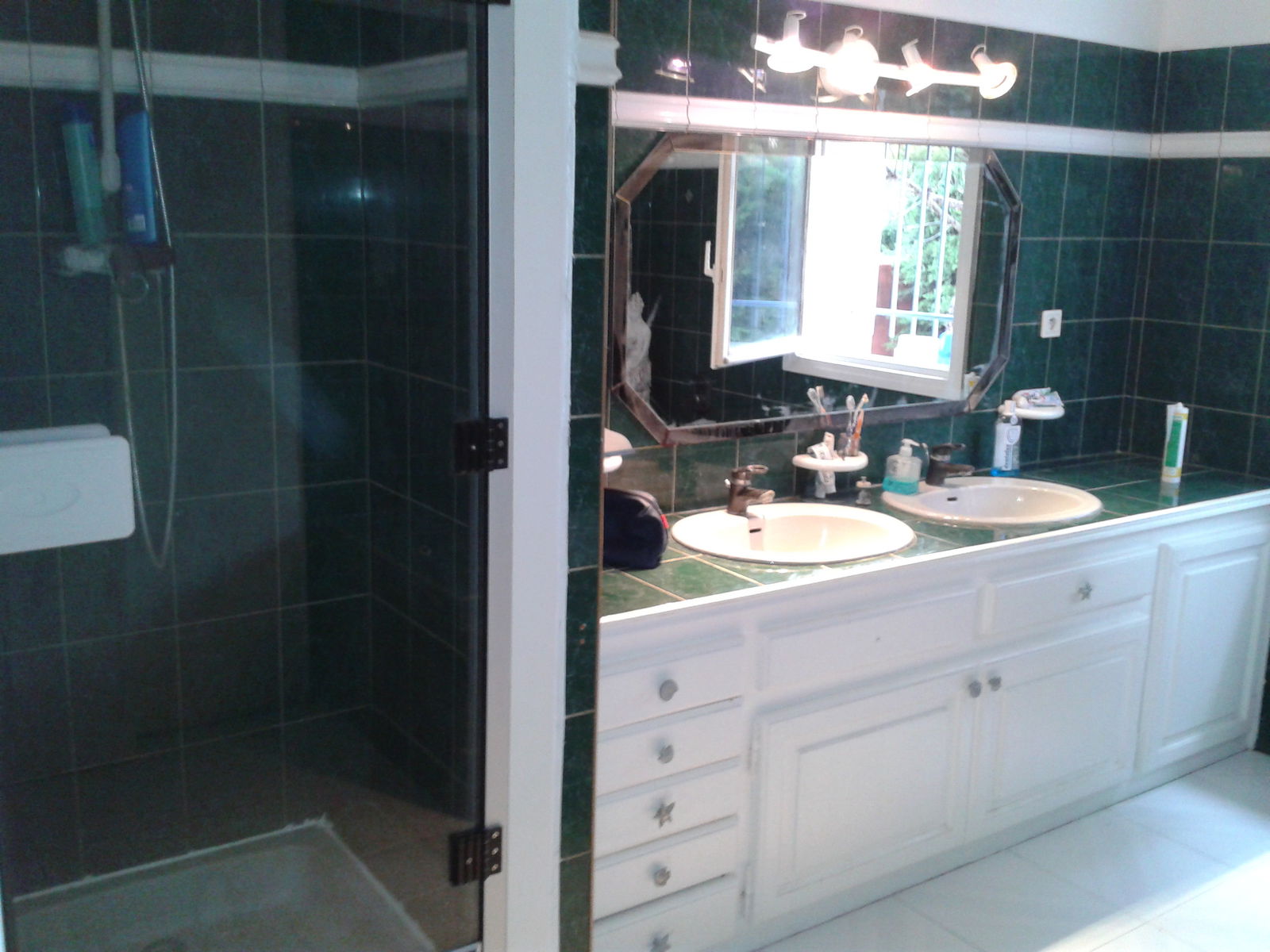 Oberoende Studio Lédenon 73491