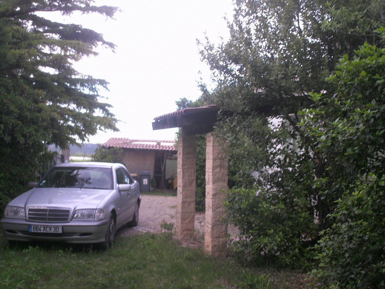 Oberoende Studio Calvisson 73189