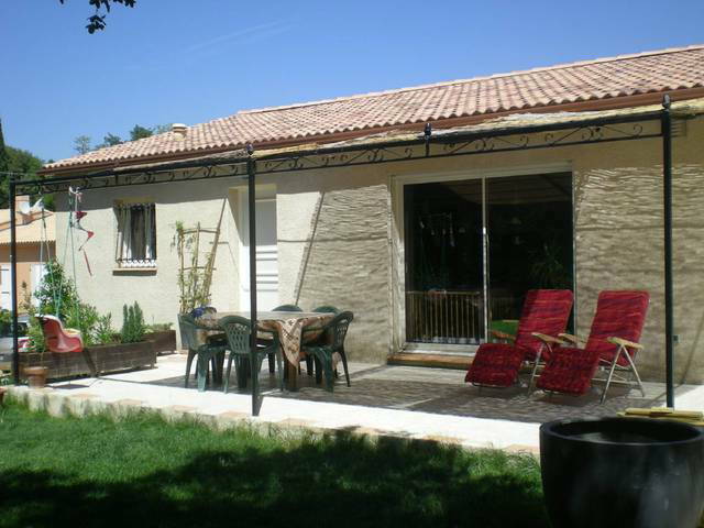 Ganzes Haus Mondragon 40732-1