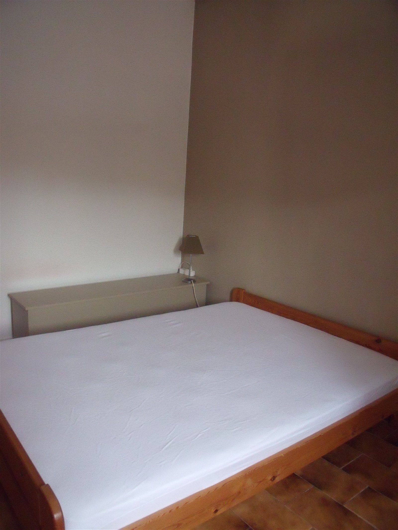 Colocatie Collias 158143