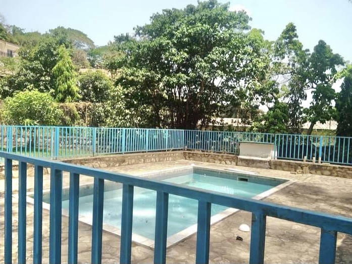 Hele Huis Bangui 335469-2