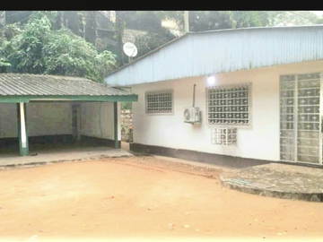 Logement Entier Bangui 335469-4