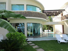 Villa Carrera Strandfront