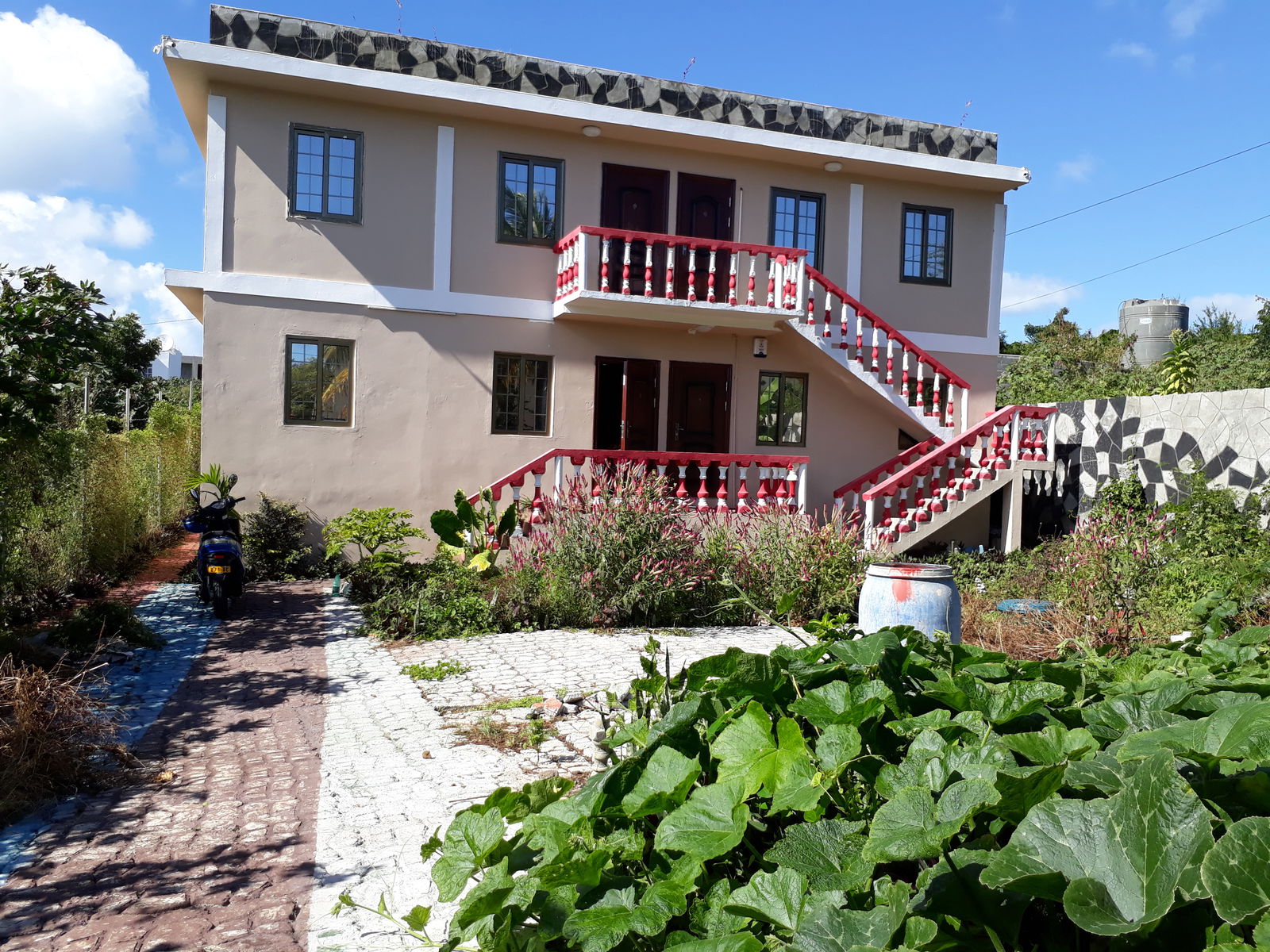Estudio Independiente Grand Gaube 174591