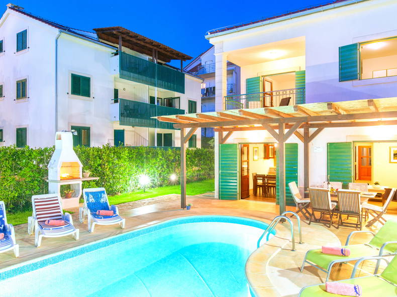 Entire Home Hvar 156254-5