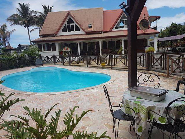 Logement Entier Saint-Benoît 220599-2