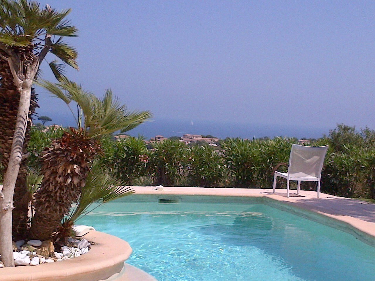 Estudio Independiente Sainte-Maxime 100625