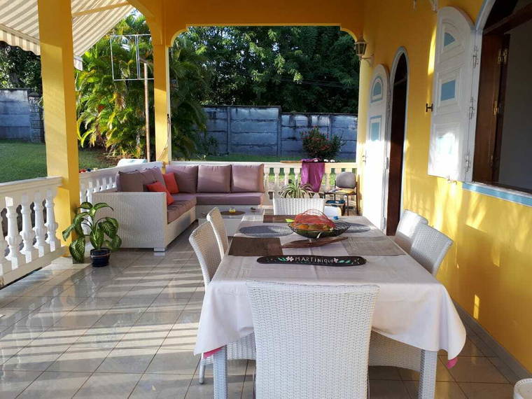 Homestay Le François 252110