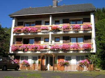 Chambre À Louer Besse-Et-Saint-Anastaise 122429