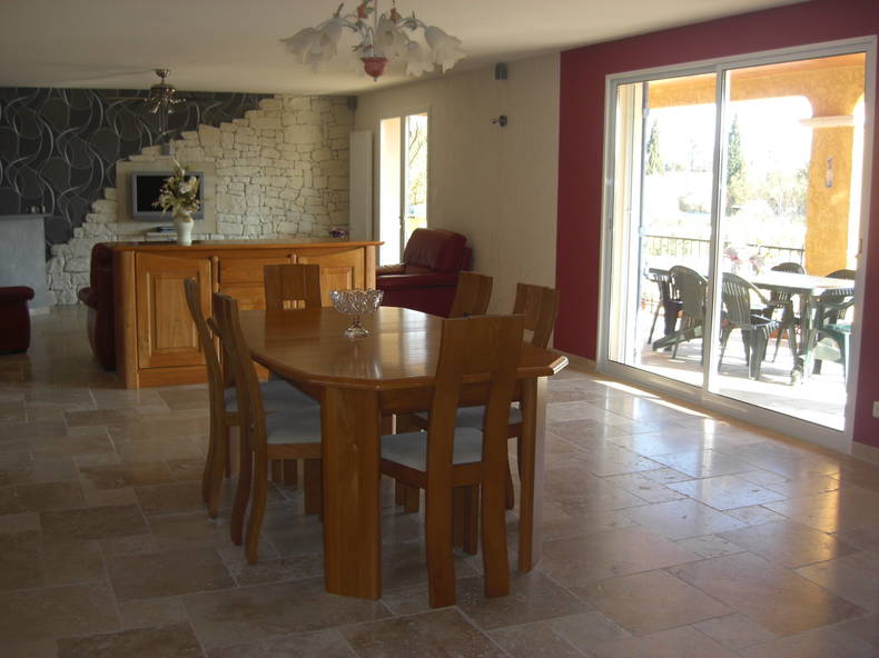 Entire Home Sarrians 74911-1