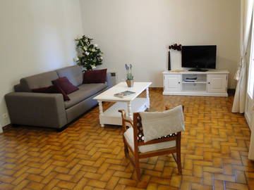 Logement Entier Lorgues 79363-5