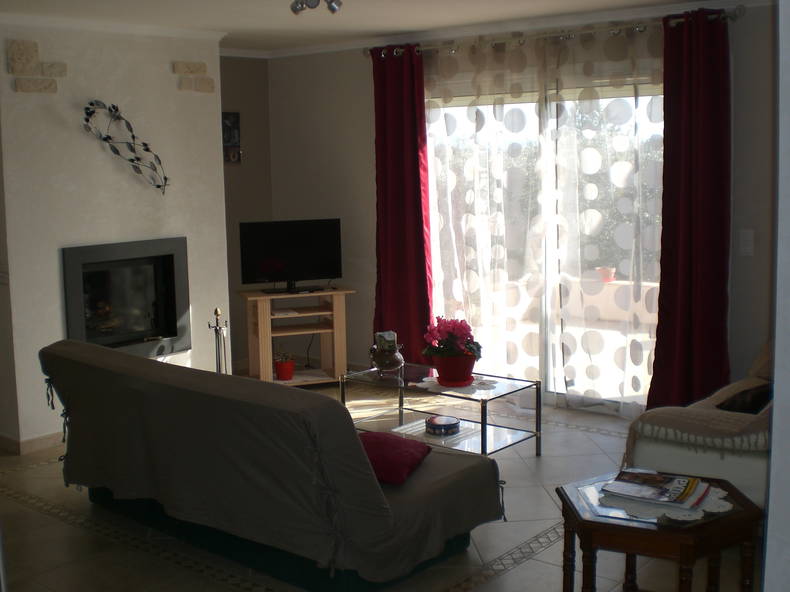 Entire Home Trans-en-Provence 119283-4