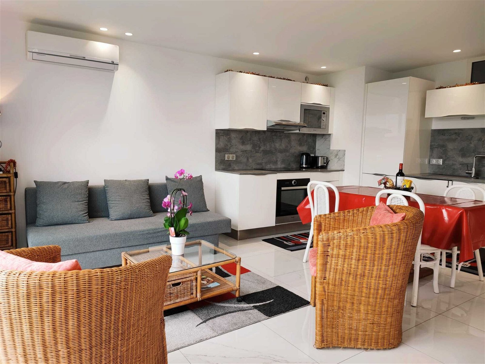 Independent Studio Vallauris 209755