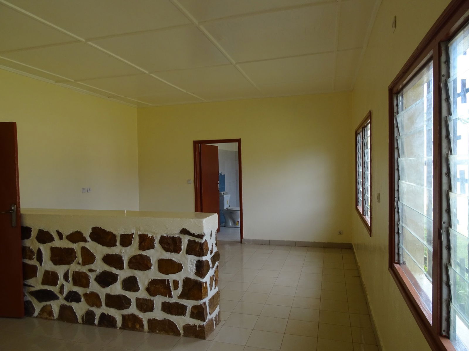 Independent Studio Bangui 229839