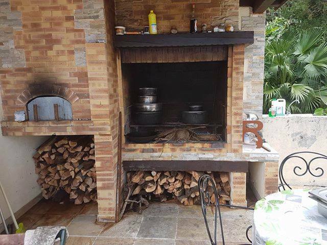 Tutta La Casa Saint-Benoît 220599