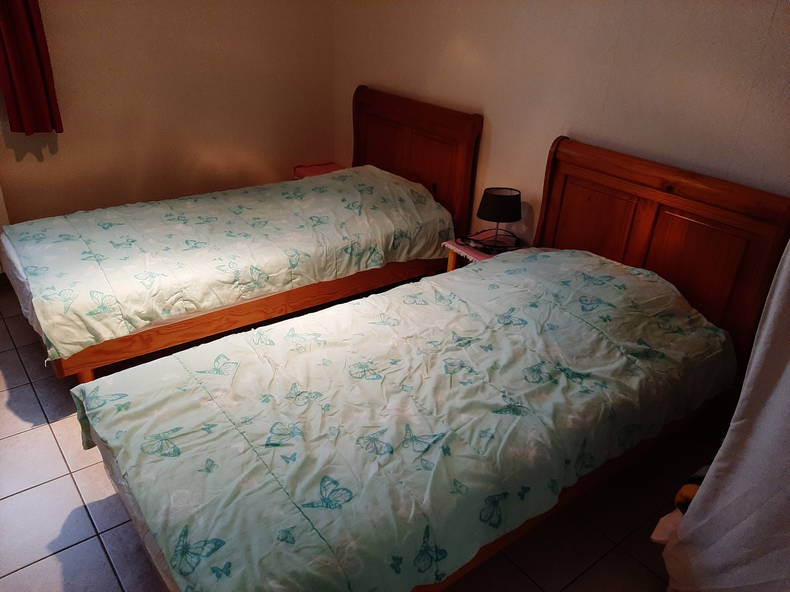 Logement Entier Alleins 670429-3