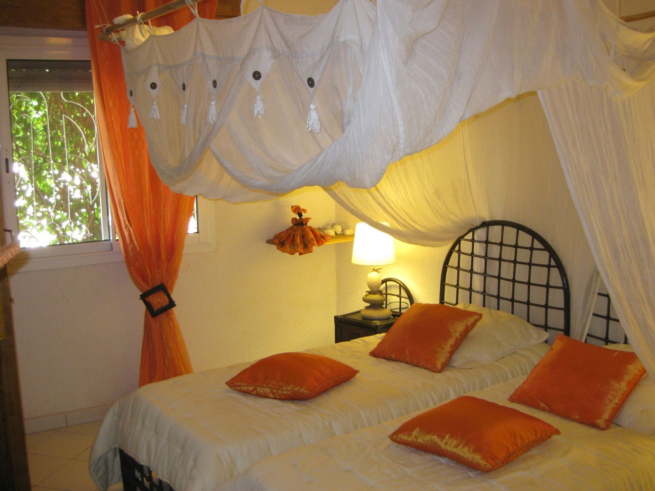 Estudio Independiente Saly 9447