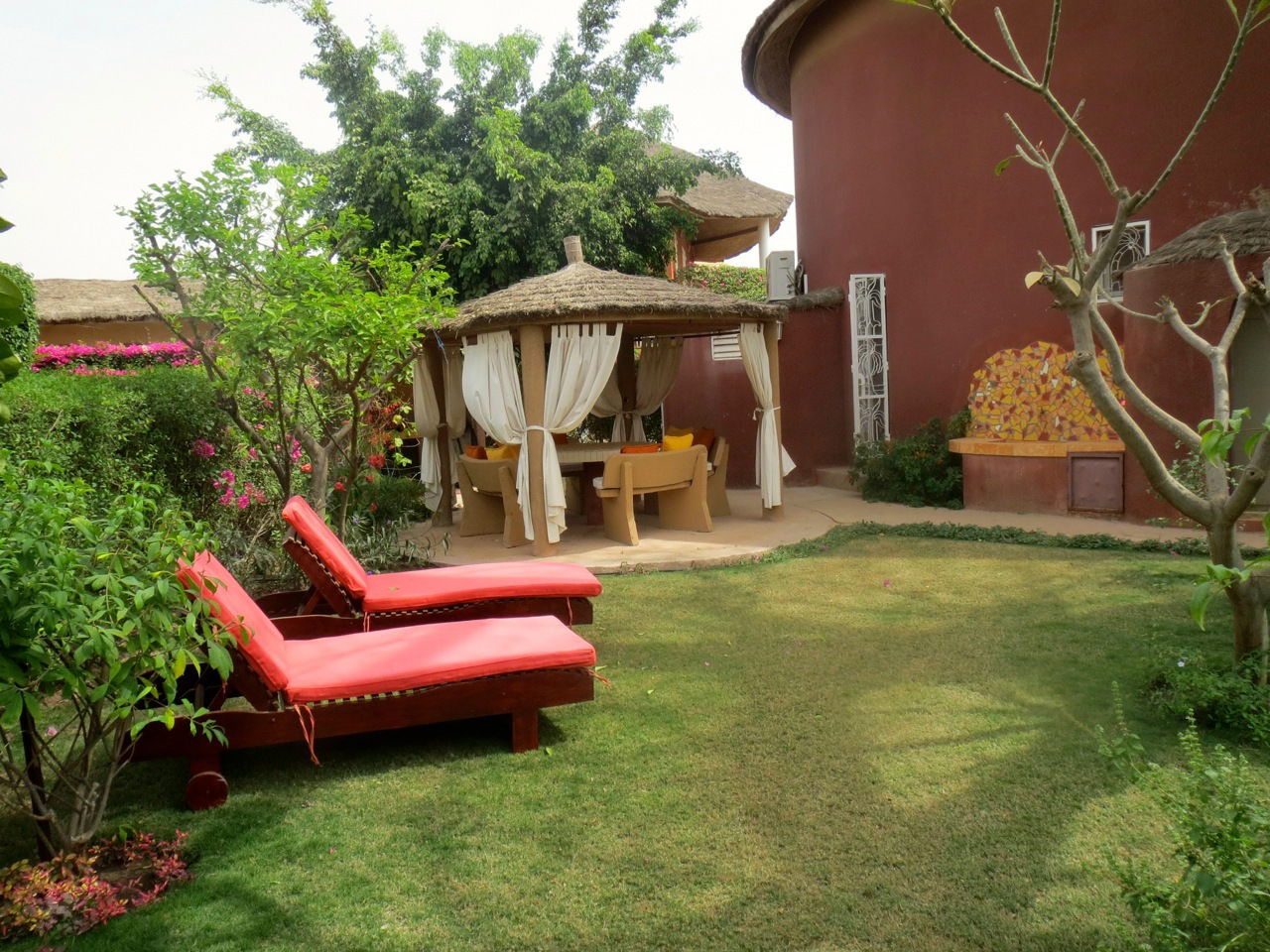 Estudio Independiente Saly 9447