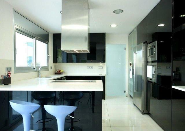 Oberoende Studio Alella 44206