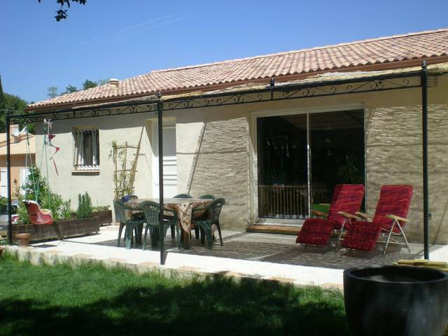 Onafhankelijke Studio Mondragon 40732