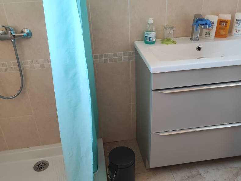 Chambre Chez L'habitant Régusse 258992-4