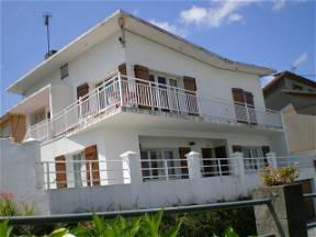 Villa Of 100 M2 For 6 People For Rent In Spain