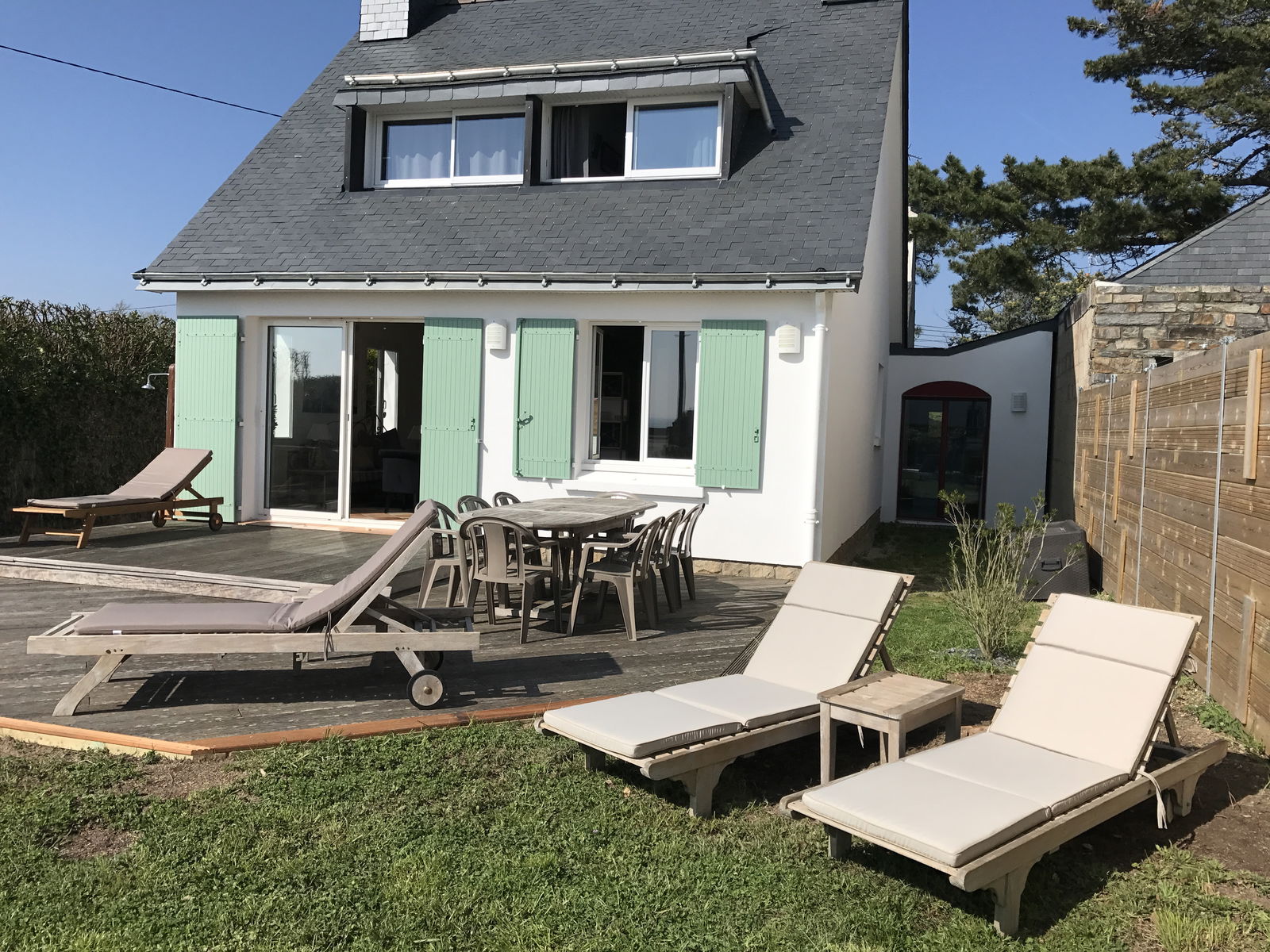 Independent Studio Carnac 126418