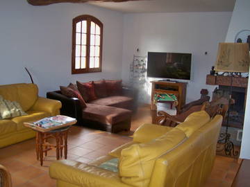 Room For Rent Le Pradet 98009